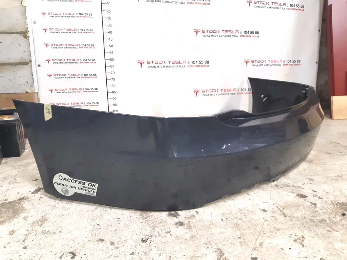 1 Rear bumper for 6 parking sensors PMNG damaged Tesla model S 1068751-00-A