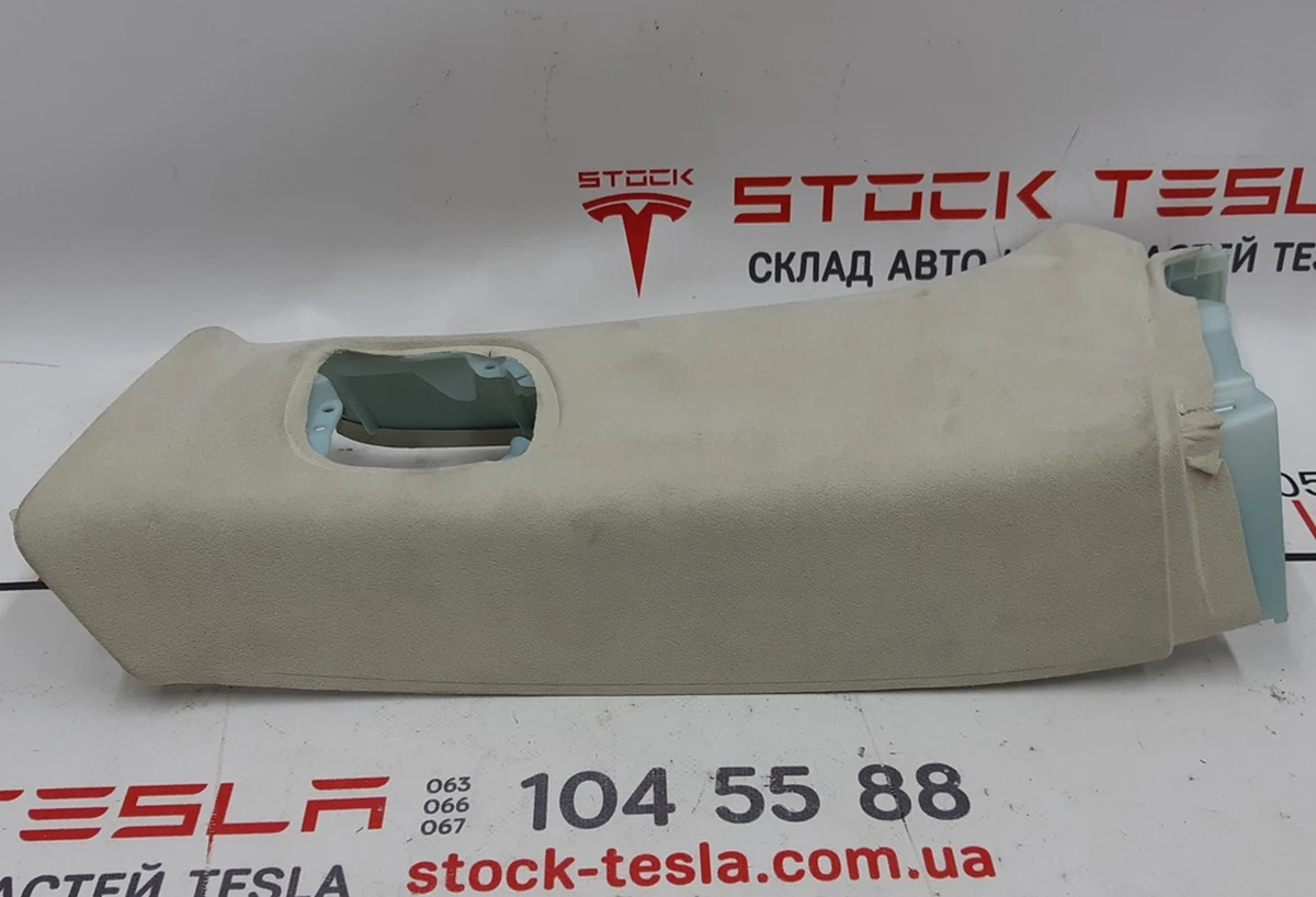 15 B-pillar trim upper left NALC CRM without plug Tesla model S REST 1021612-07-B