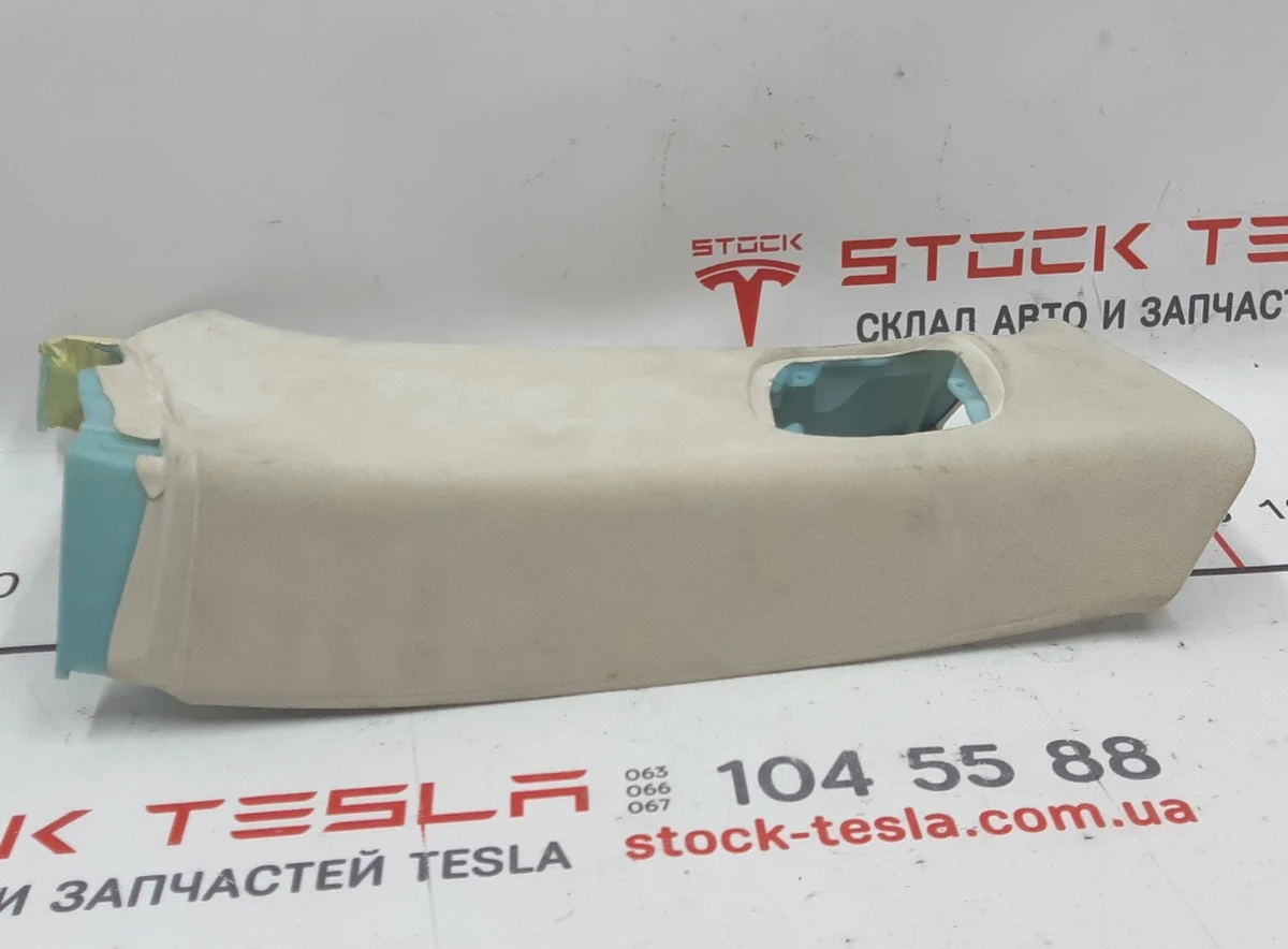 15 B-pillar trim upper right UPPER ZUMA Tesla model S, model S REST 1021613-00-A