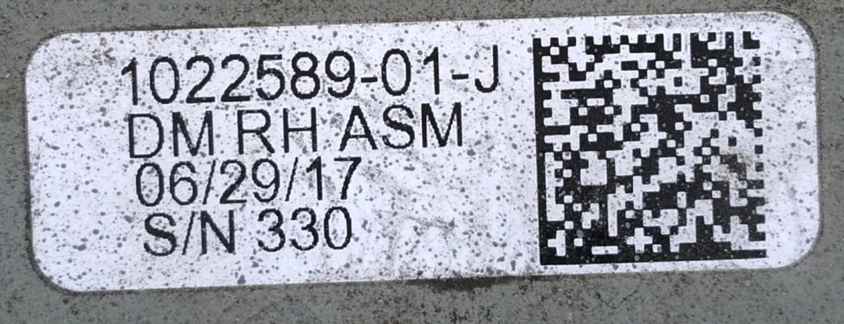 18 Четверть передняя правая лонжерон AWD (деформирована закладная гайка) Tesla model S, model S REST 1022597-S0-L