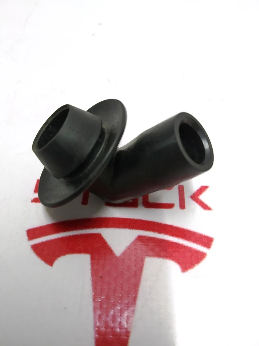 2 ELBOW-DRAIN TUBE ASSEMBLY Tesla Model S, Model S REST, Model S Feb 2021, Model X, Model 3, Model 3 Jan 2024 1023052-00-A