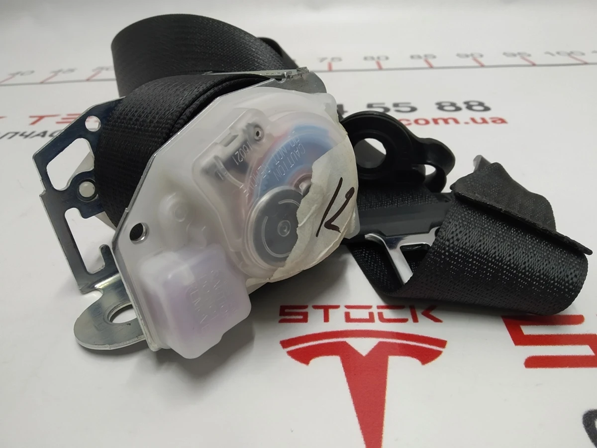 1 Ремінь безпеки 2-го ряду сидінь лівий правий BLACK під відновлення Tesla Model S REST 1023136-05-D