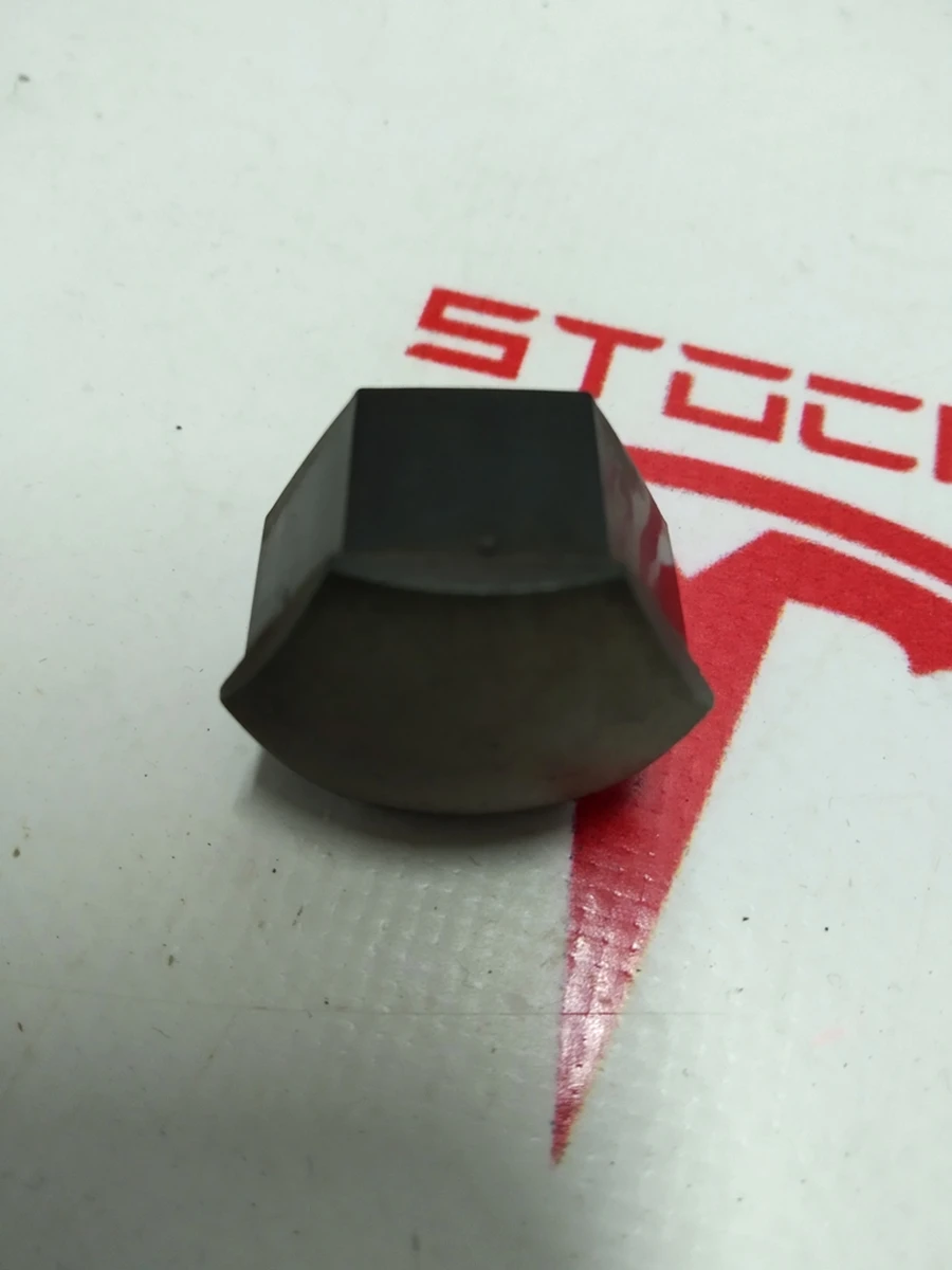 9 Колпачек колесной гайки черный короткий пластик Tesla model S REST, Tesla model X, Tesla model 3 1023838-00-A