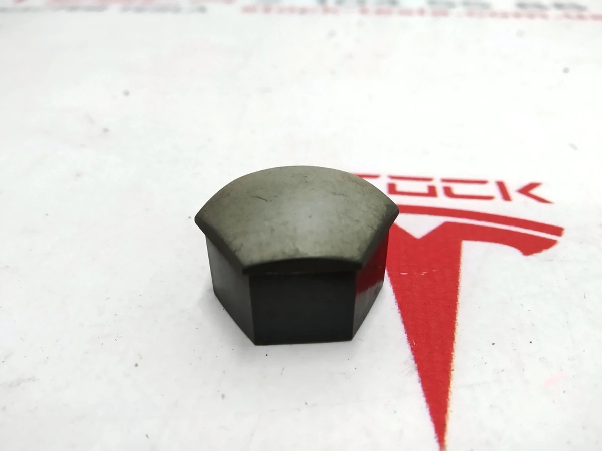 9 Колпачек колесной гайки черный короткий пластик Tesla model S REST, Tesla model X, Tesla model 3 1023838-00-A