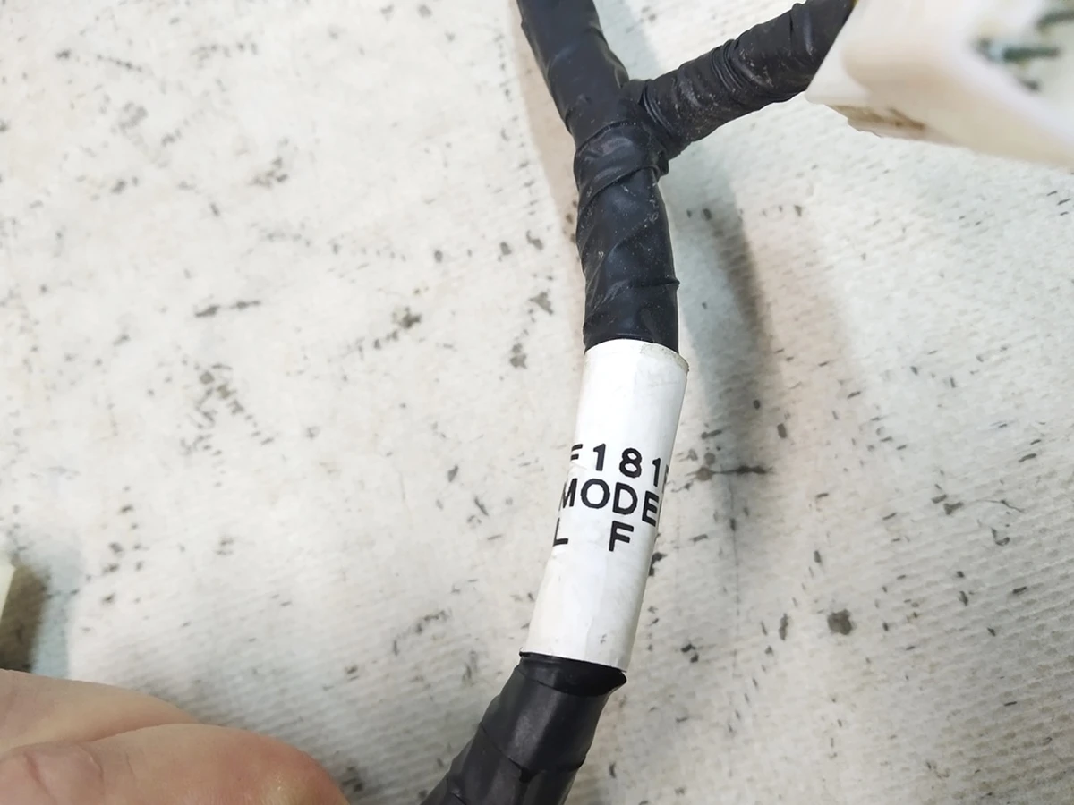 14 Rear HVAC wiring harness Tesla Model X 1023883-00-J