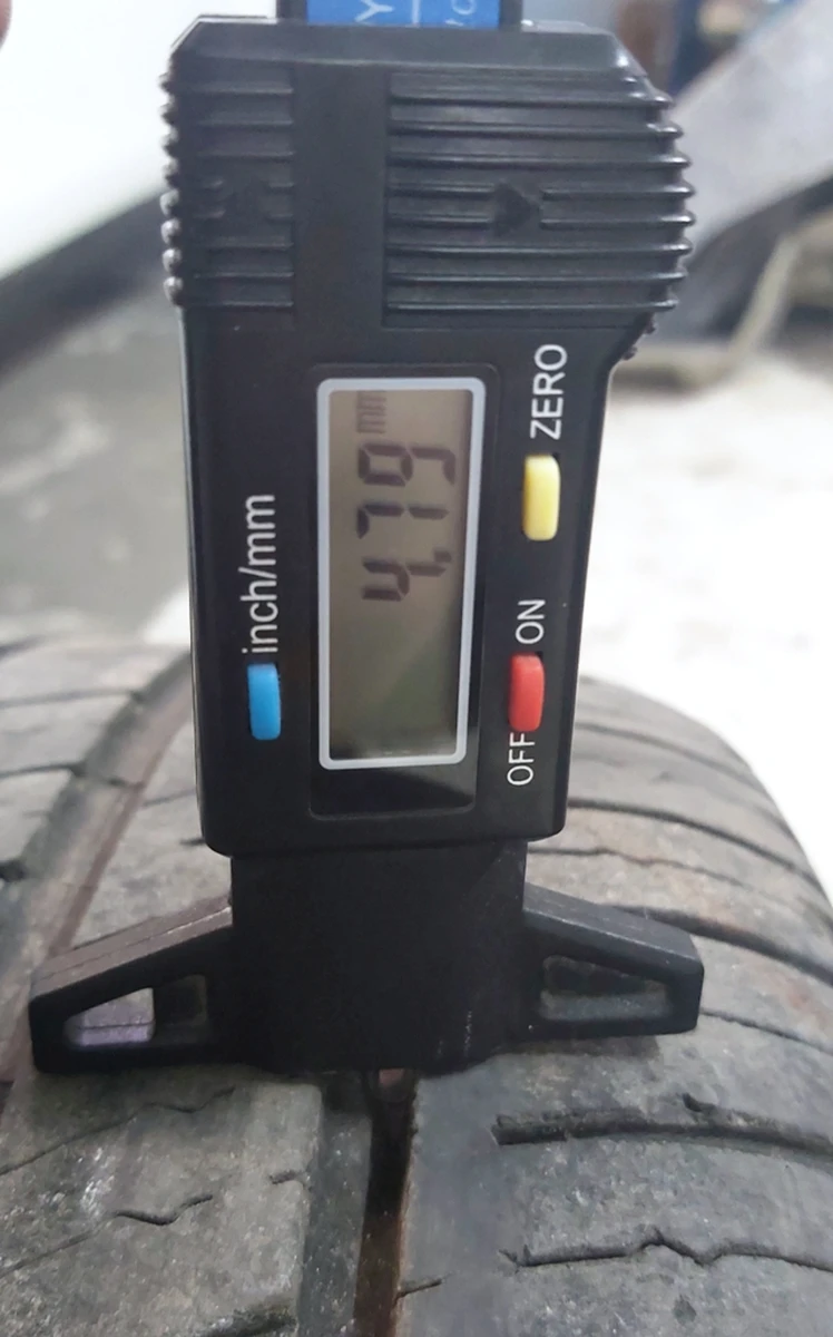 2 Wheel assembly (rim 19 * 8.0J tire Michelin Primacy 245/45 R19 TPMS sensor protector 4.79 mm) Tesla model S 1054045-00-D