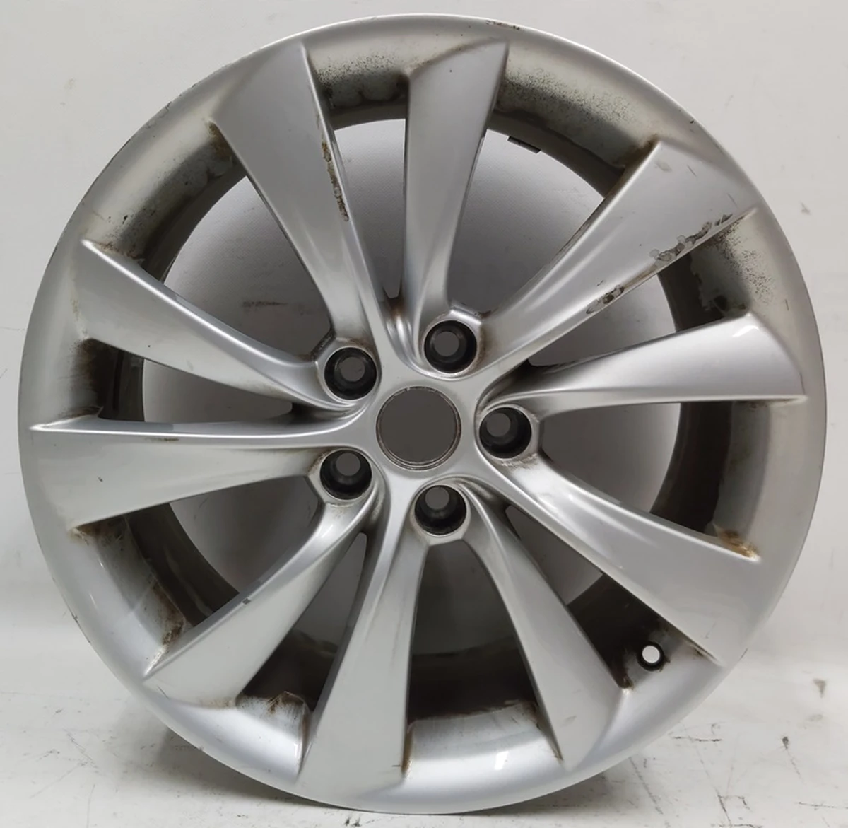 2 Колісний диск (19x8.0J ET40- SILVER CYCLON) Tesla Model S, Model S REST 1054045-00-D