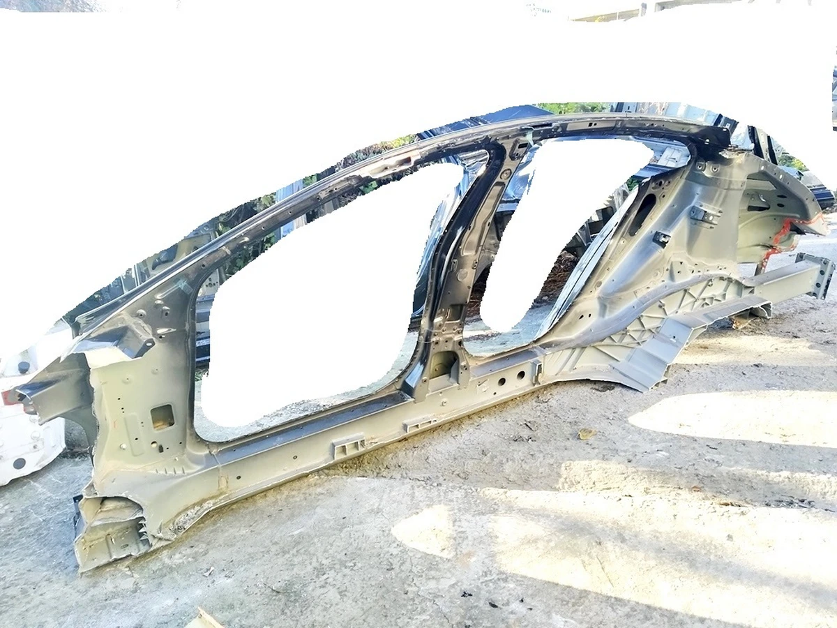 1 Бічна кузовна панель (фільонка) права в зборі (MS_MSR) 1024193-S0-B