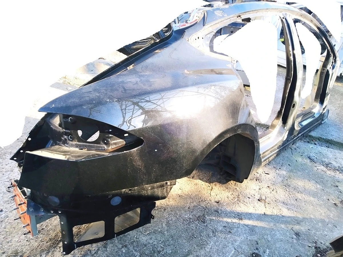 1 Бічна кузовна панель (фільонка) права в зборі (MS_MSR) 1024193-S0-B