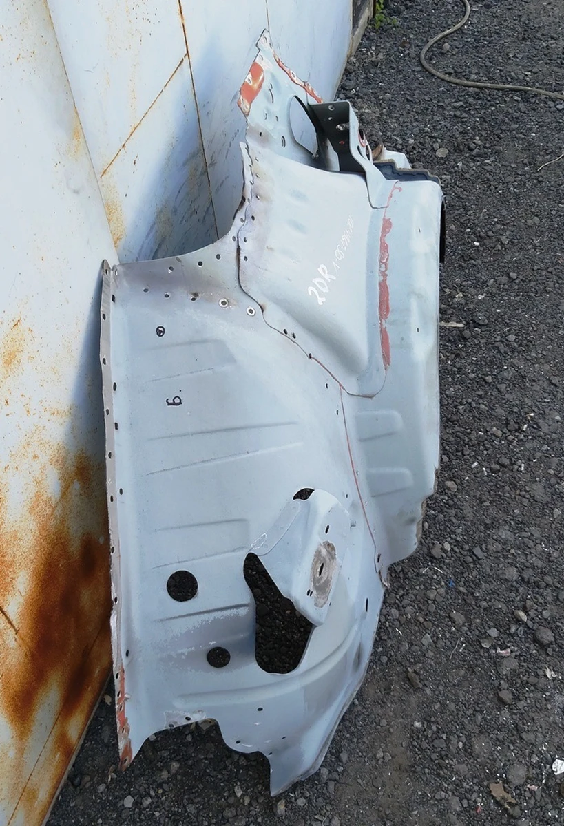 21 Чверть задня права арка крила з підсилювачами Tesla model S 1024367-S0-A