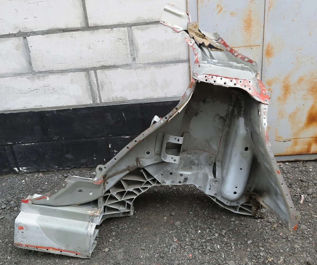 21 Rear left quarter cup inner part RWD Tesla model S REST 1024368-S0-A