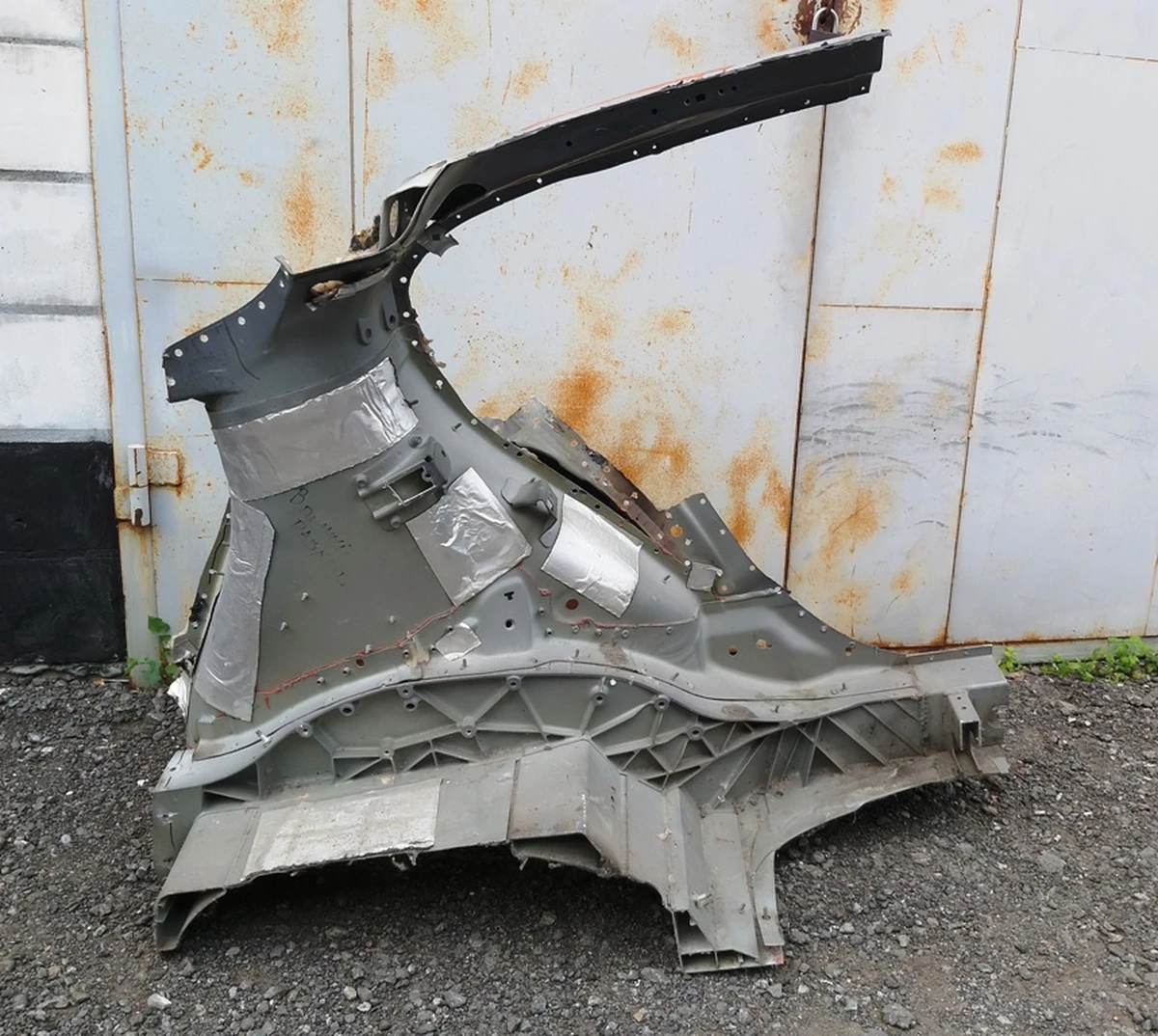 13 Чверть задня ліва стакан внутрішня частина з фрагментом даху RWD Tesla model S, model S REST 1024372-S0-B