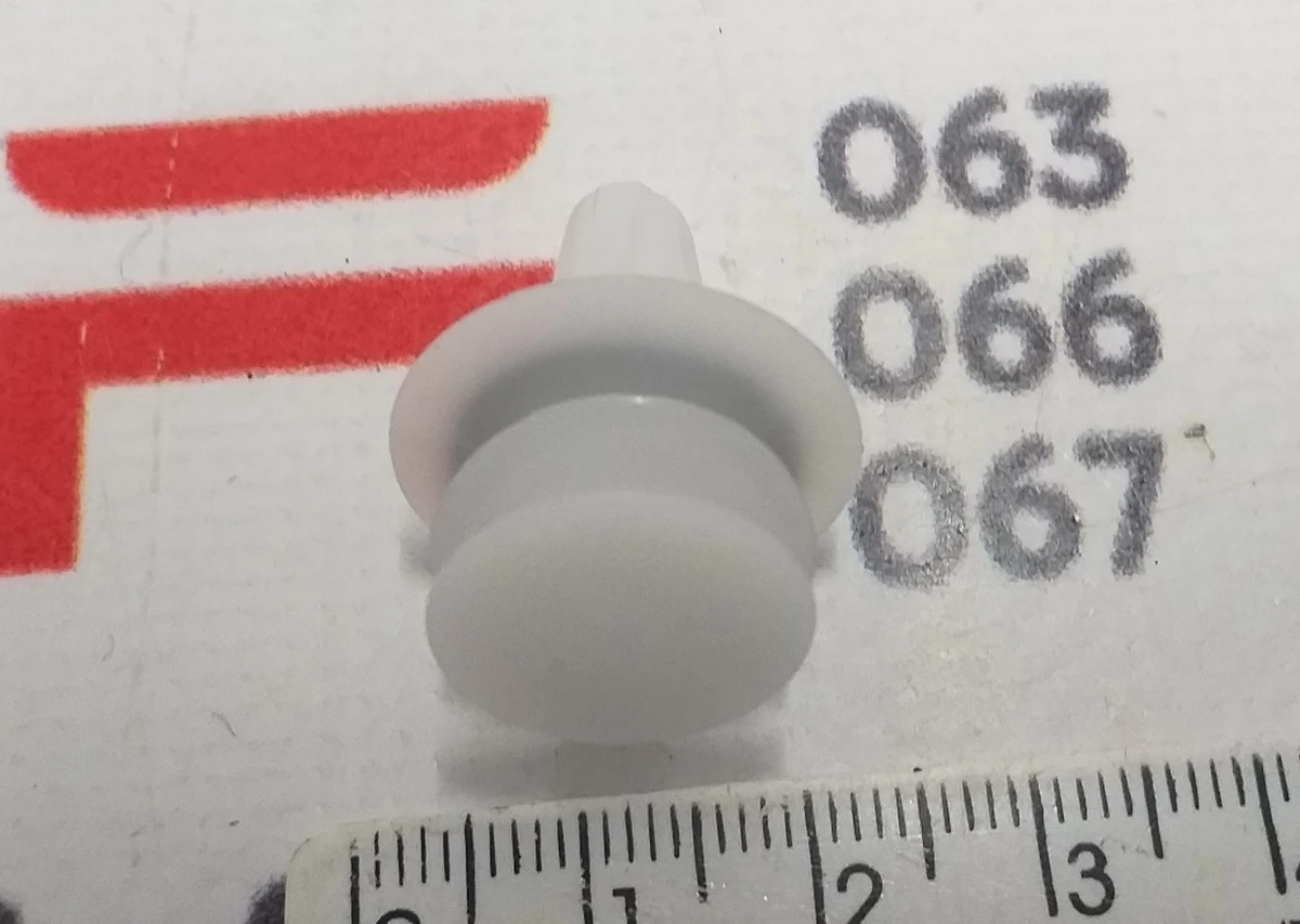 2 Кліпса кріплення 70 LBS Tesla model X S REST 1025401-00-A