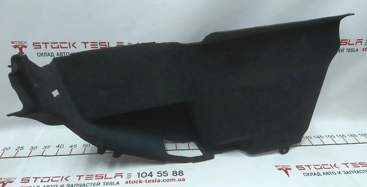4 Trunk trim lateral right for subwoofer without lamp Tesla model S, model S REST 1025980-00-C