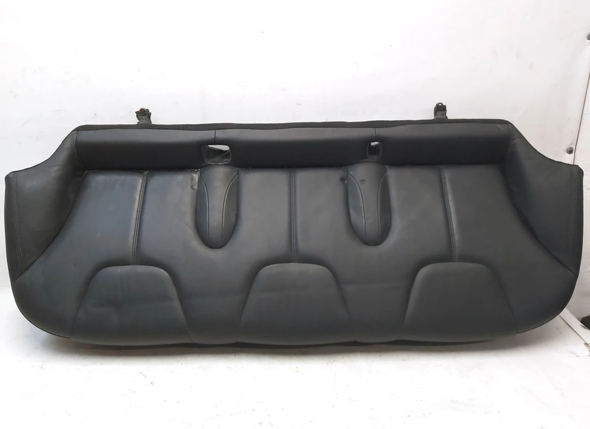 3 Диван второго ряда сидений (без подогрева) BASE BLK с повреждением Tesla model S, model S REST 1030569-01-B