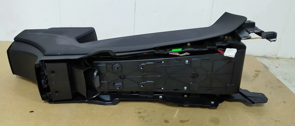 1 Center console assembly armrest black leather cup holder textured wood Tesla model X 1026728-S0-E