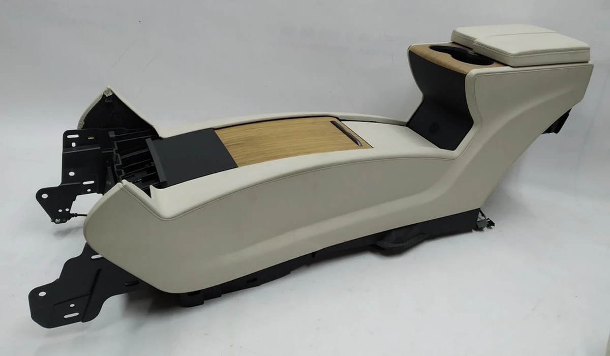 1 Центральна консоль у зборі підлокітник бежева шкіра, підсклянник фактурне дерево (з ушкодженням) Tesla model X, model S REST