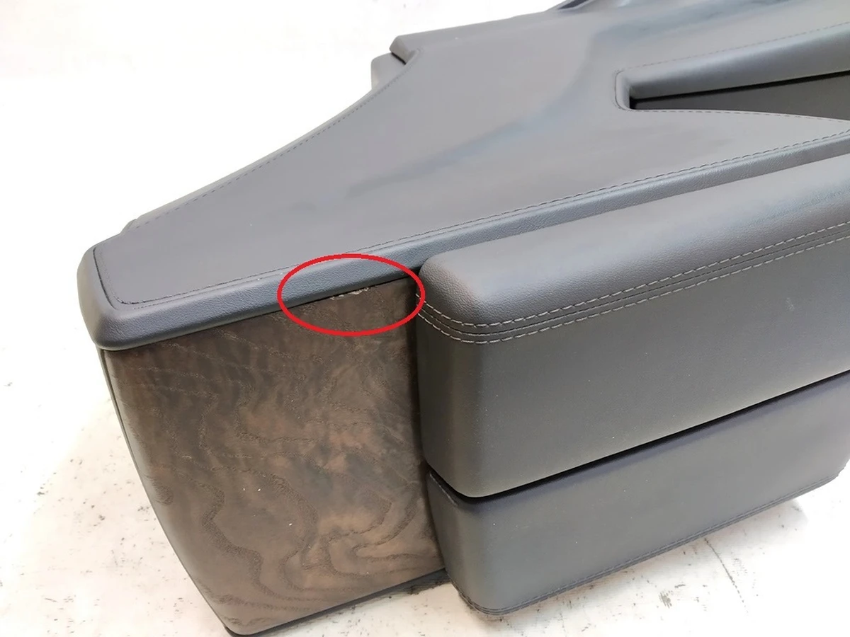 1 Center tunnel trim assebly without wire Tesla Model X 1026728-S0-E