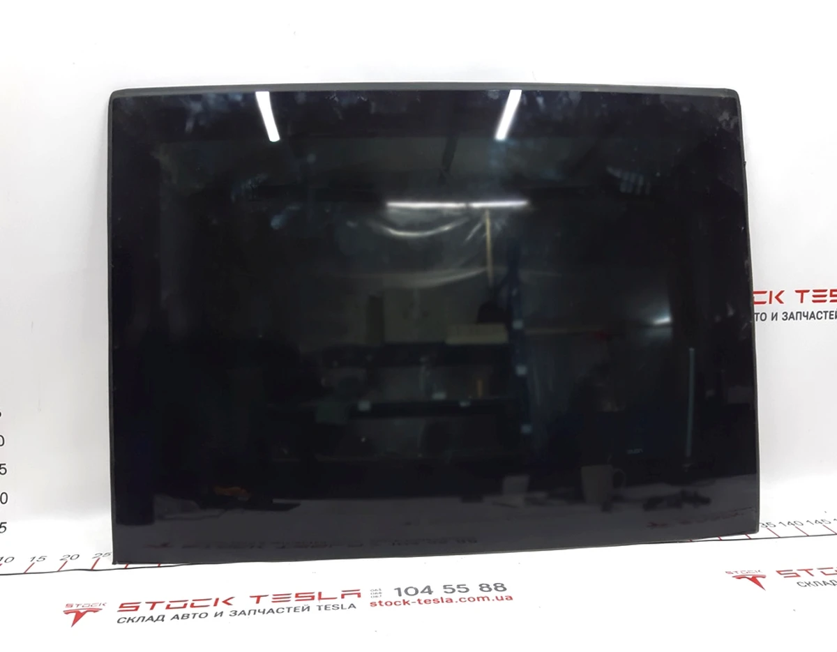 4 Скло панорами з пошкодженням Tesla model S 1026853-S0-B