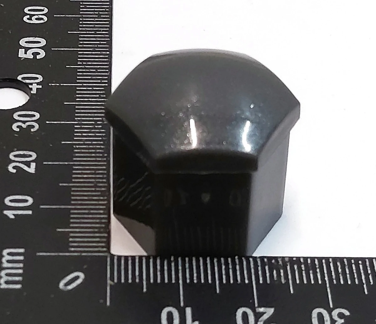 9 Комплект ковпачків колісної гайки d19 GRAY 20 штук Tesla all models 1027010