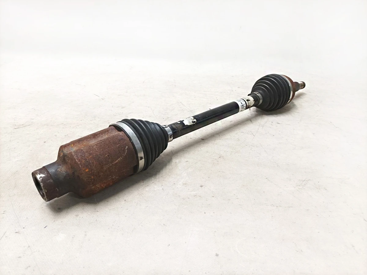 2 Півось передня права AWD з пошкодженням Tesla Model X 1027115-00-D