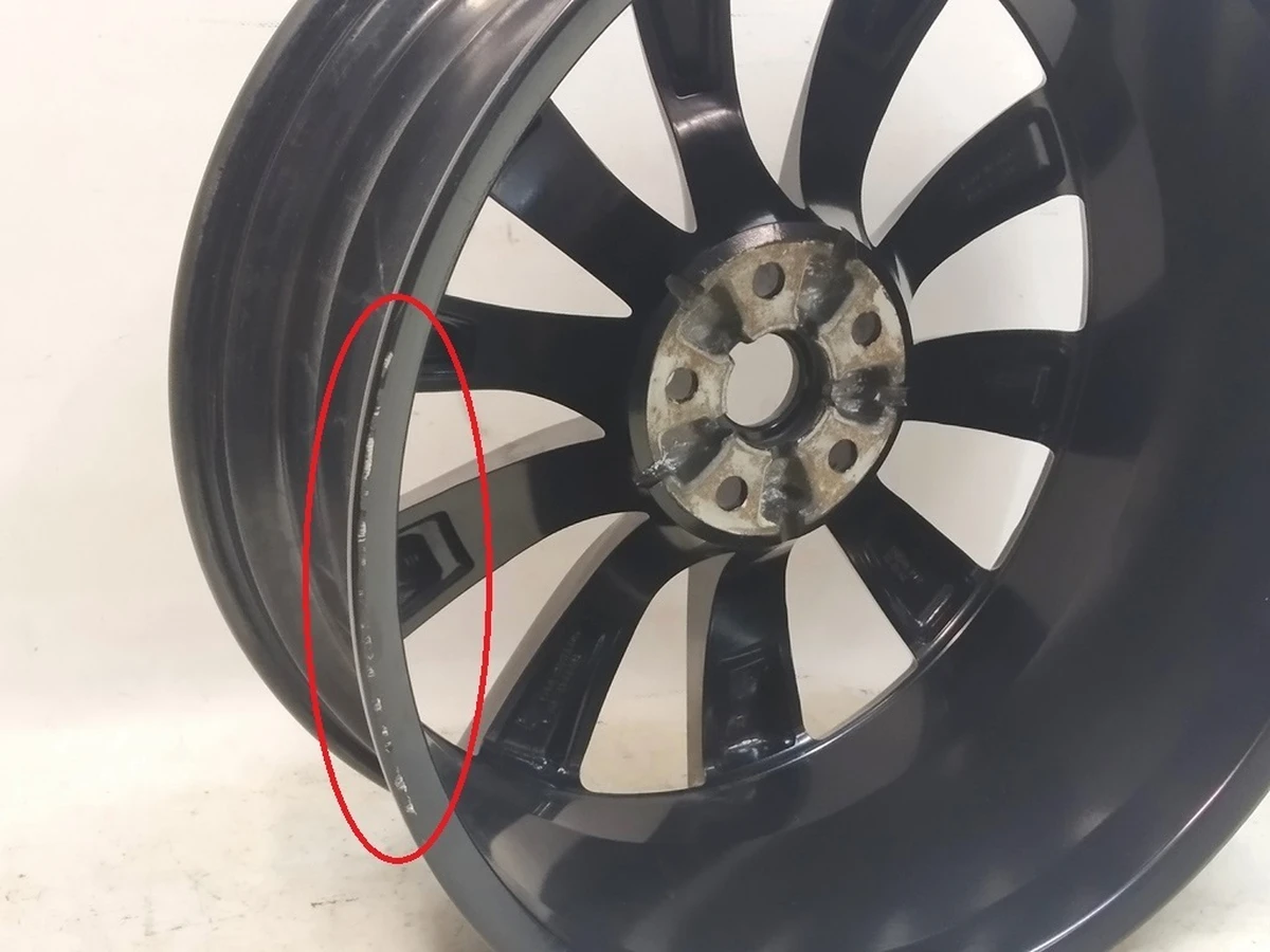 3 Диск колісний передній 22x9.0 J35 TURBINE BLACK (пошкодження) Tesla Model X 1089363-00-C