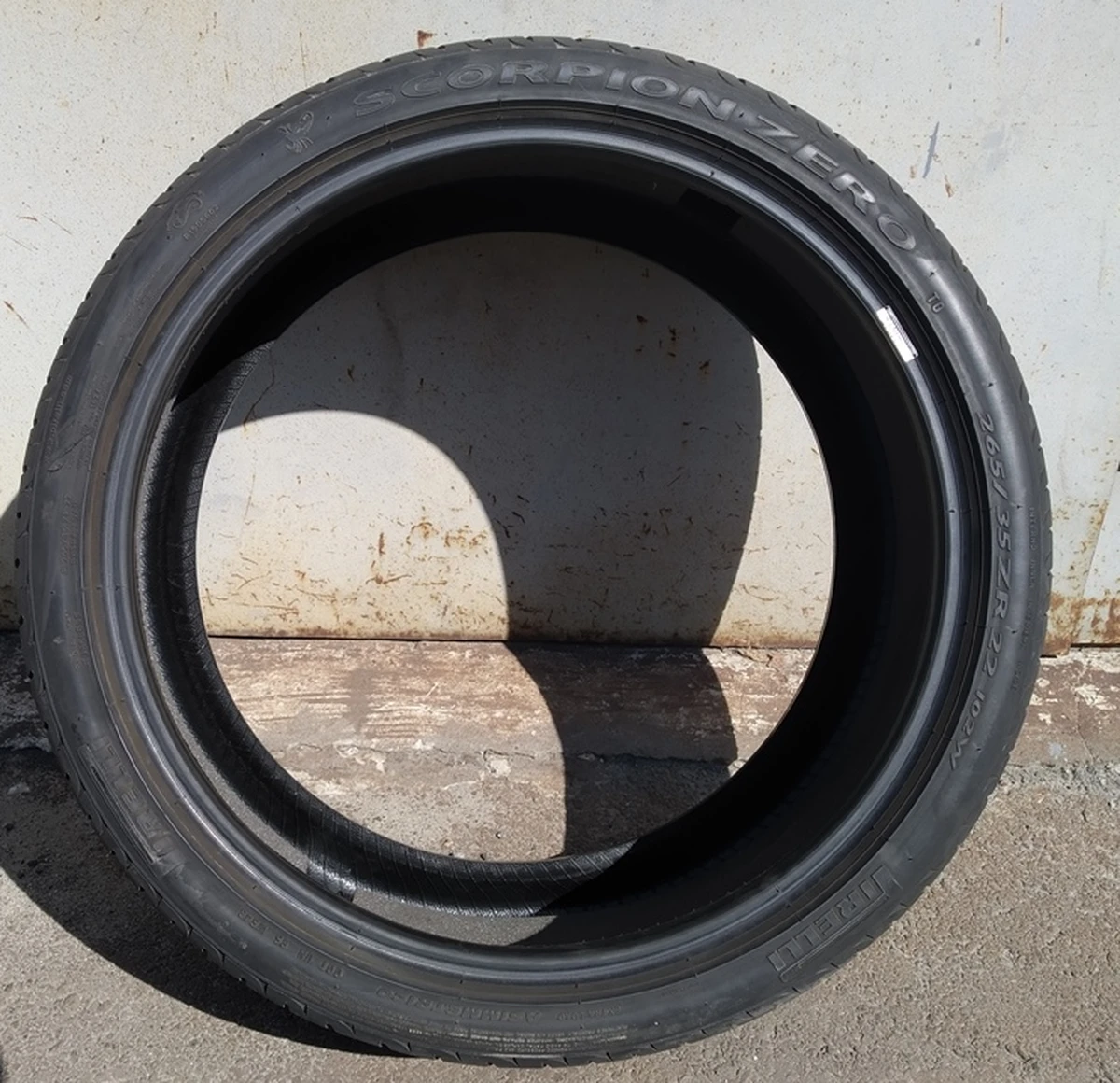 1 Шина 265/35 ZR22 102W A/S PIRELLI SCORPION ZERO PNCS TIRE 6.35 mm з пошкодженням Tesla model X 1027259-00-B