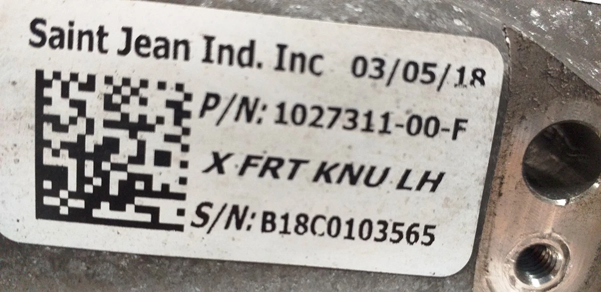 1 Knuckle swivel front left Tesla model X 1027311-00-F