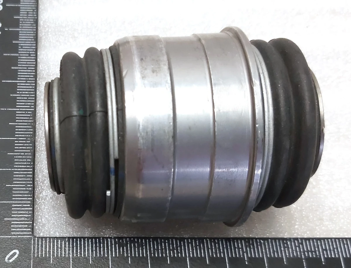 6 Сайлентблок важеля нижнього поперечного 47мм (плаваючий) посилений Tesla model S, model S REST, model S Feb 2021, model X Mar 2021, model X 6007997 1027351