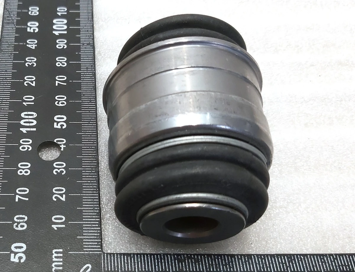 6 Сайлентблок важеля нижнього поперечного 47мм (плаваючий) посилений Tesla model S, model S REST, model S Feb 2021, model X Mar 2021, model X 6007997 1027351