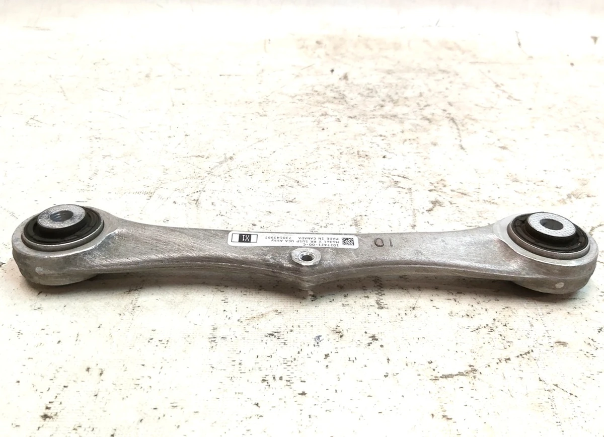 15 Рычаг задний поперечный под датчик Tesla model S REST, model X 1027421-00-E