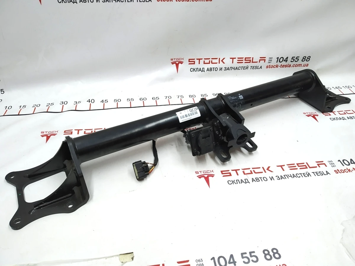 1 Причіпний пристрій Oris під фаркоп у зборі Tesla model X 1027581-00-F