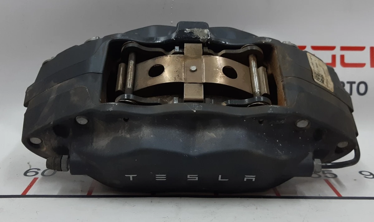 3 Супорт гальмівний передній лівий BREMBO з колодками в зборі Tesla Model S, Model S REST, Model X 1027621-00-D, 1007794-00-C