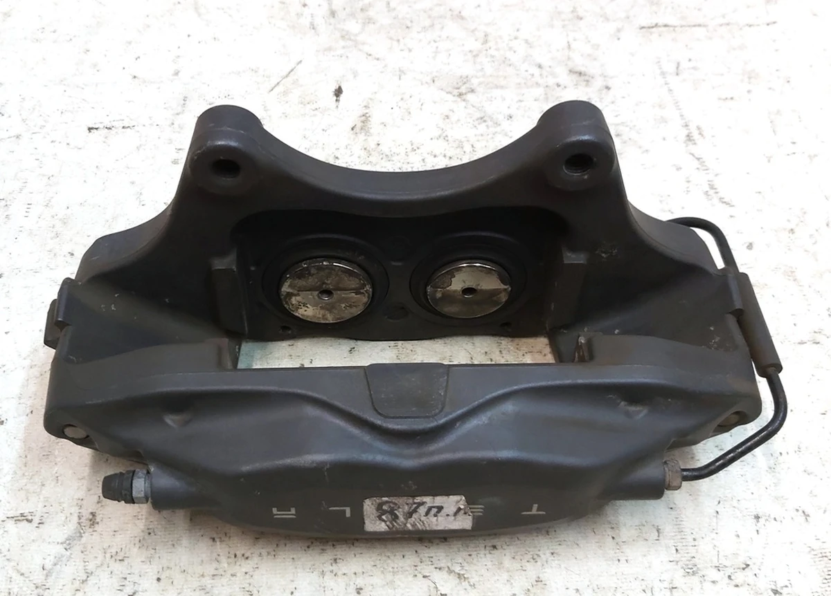 3 Супорт гальмівний передній правий BREMBO без гальмівних колодок Tesla Model S, Model S REST, Model X 1027622-00-D, 1007795-00-C.