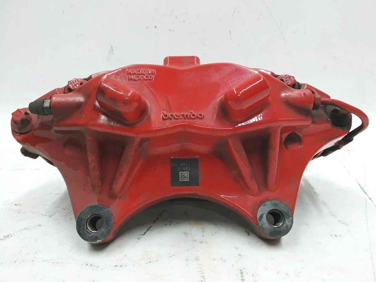 3 Супорт гальмівний передній правий BREMBO PERFORMANCE червоний з гальмівними колодками Tesla Model S, Model S REST, Model X 1027622-01-A, 1007795-01-D