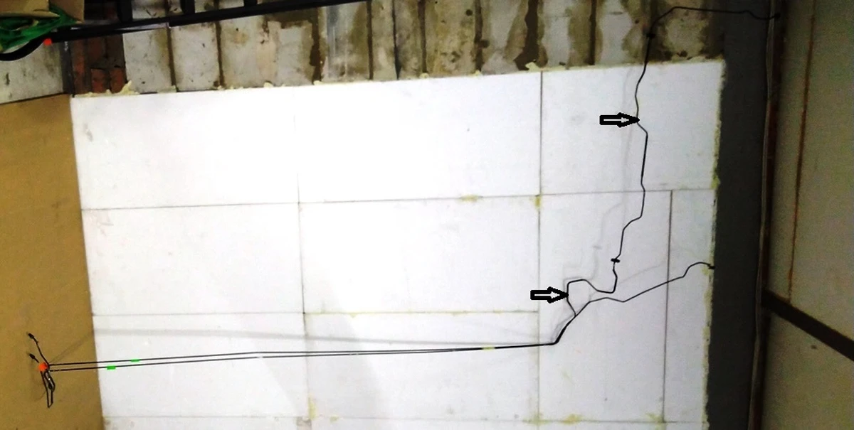 3 Brake line (right rear) Tesla model X 1027713-00-D