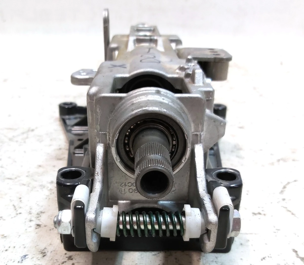 4 Рульова колонка в зборі (THYSSEN KRUPP S1) без моторчиків некондиція Tesla model S REST, model X 1027811-00-F