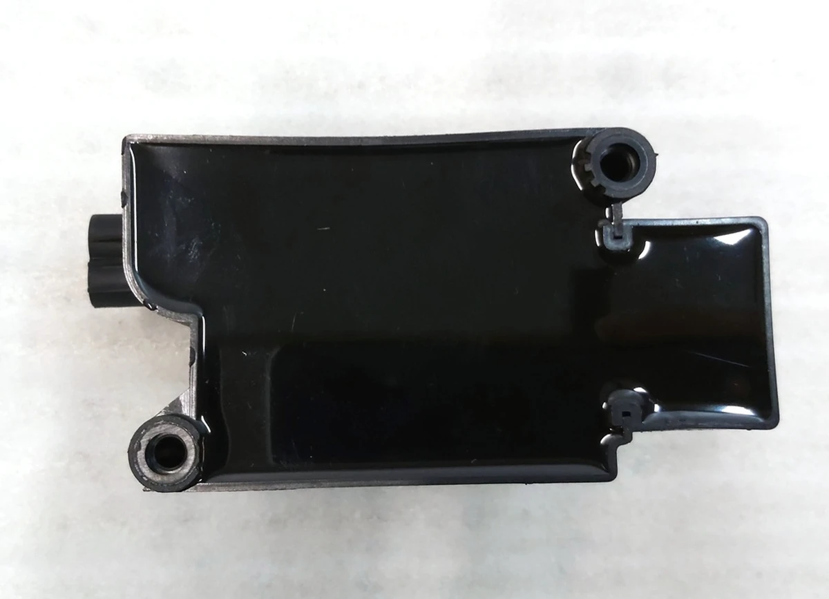 7 Блок клапанов пневмоподвески с соленоидами Tesla model X, model S REST 1027919-00-B