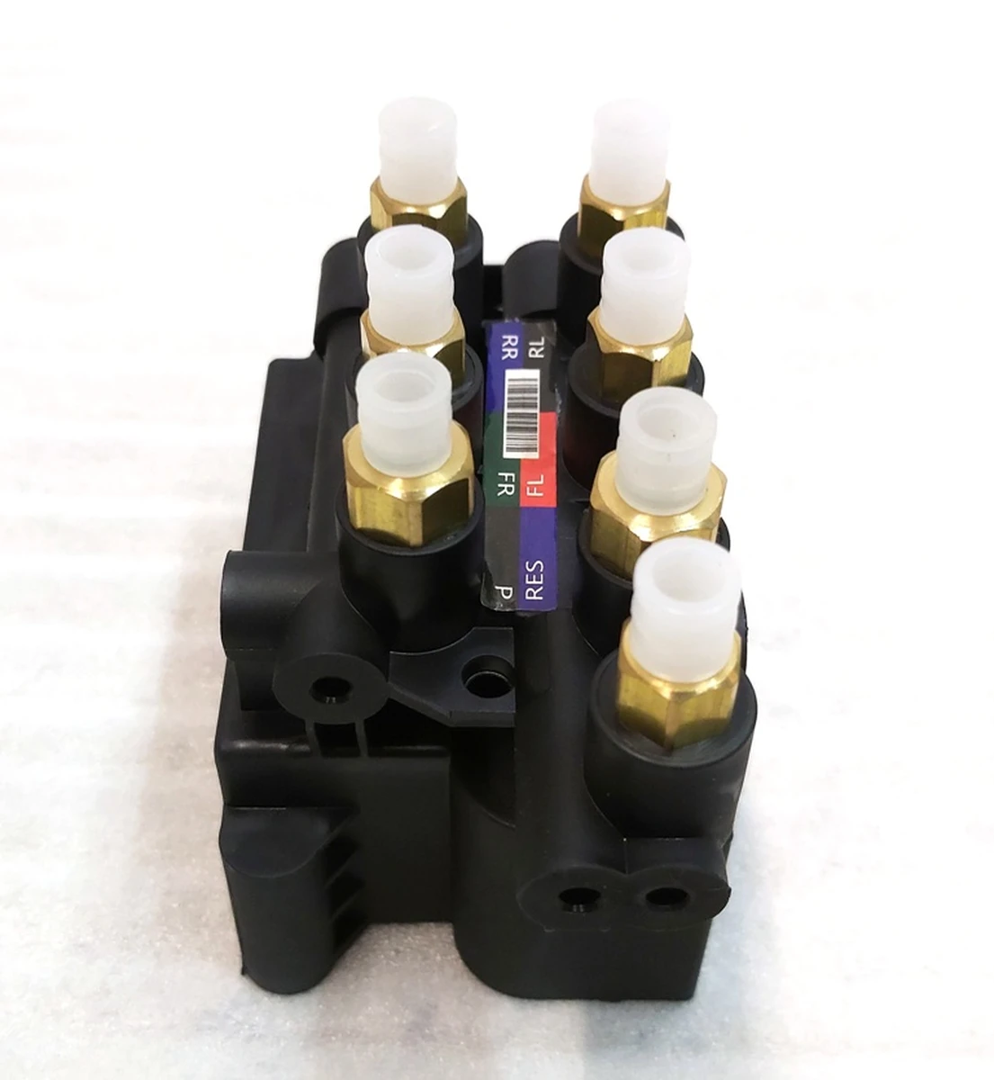 7 Блок клапанів пневмопідвіски з соленоїдами Tesla model X, model S REST 1027919-00-B