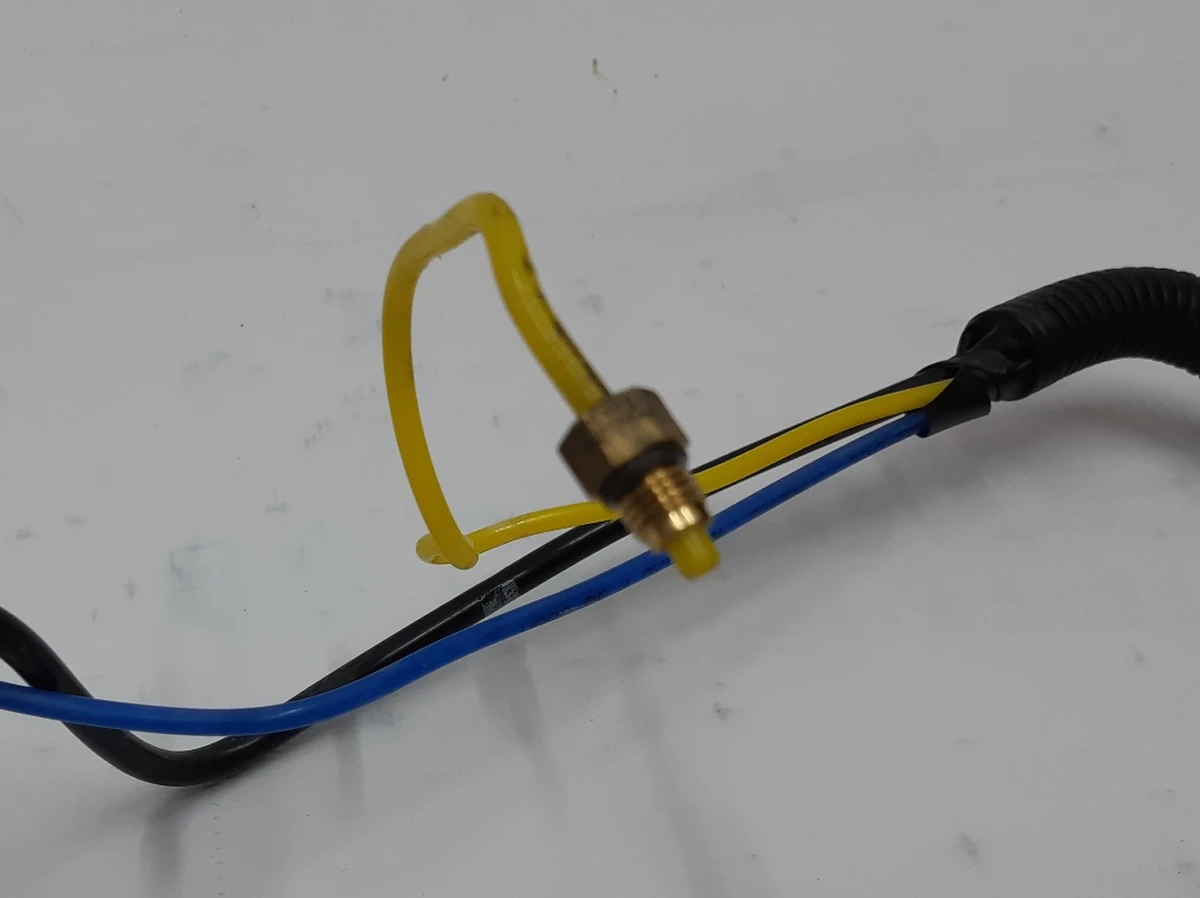 3 Пневмопровод компрессора в сборе Tesla model X 1027933-00-D