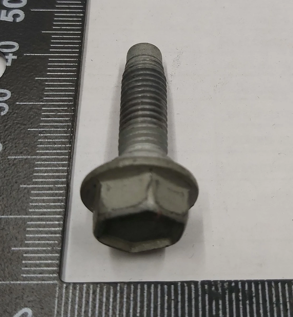 Болт HEX, FLANGE, M8x25 [9.8] Tesla model S, model S REST, model X, model X Mar 2021 1028183-00-A