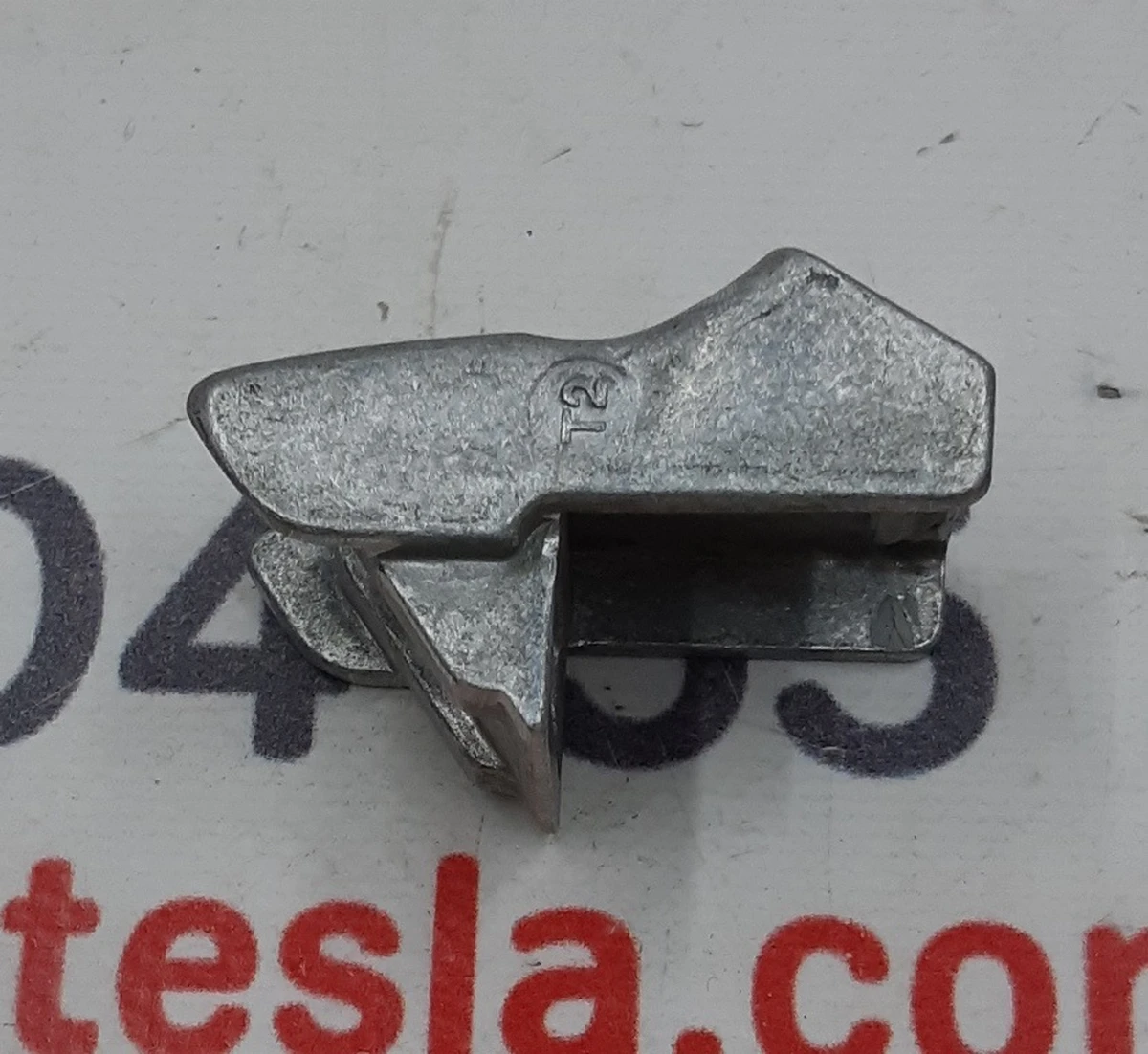 Main high voltage battery guide stop large Tesla model S, model S REST 1028600-00-A