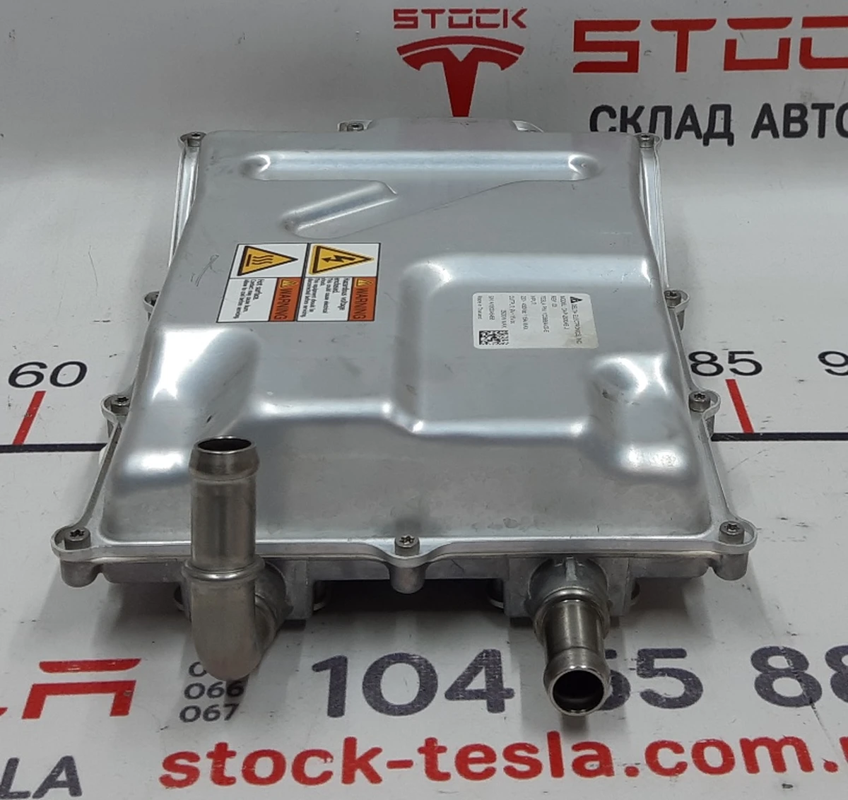 9 DCDC Converter REV00 Tesla model S REST 1028664-00-K