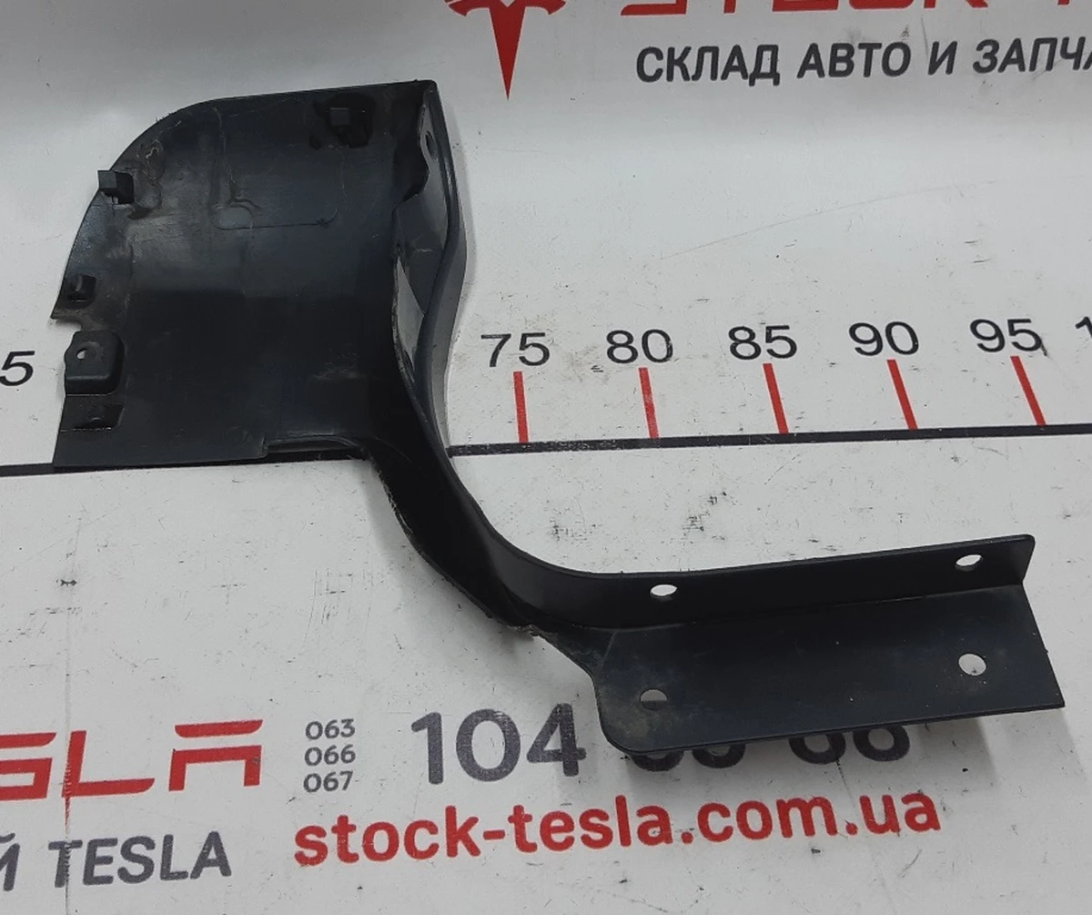 12 Обтекатель накладки порога правый (окрашен) PMNG с повреждением Tesla model S REST 1058758-00-A