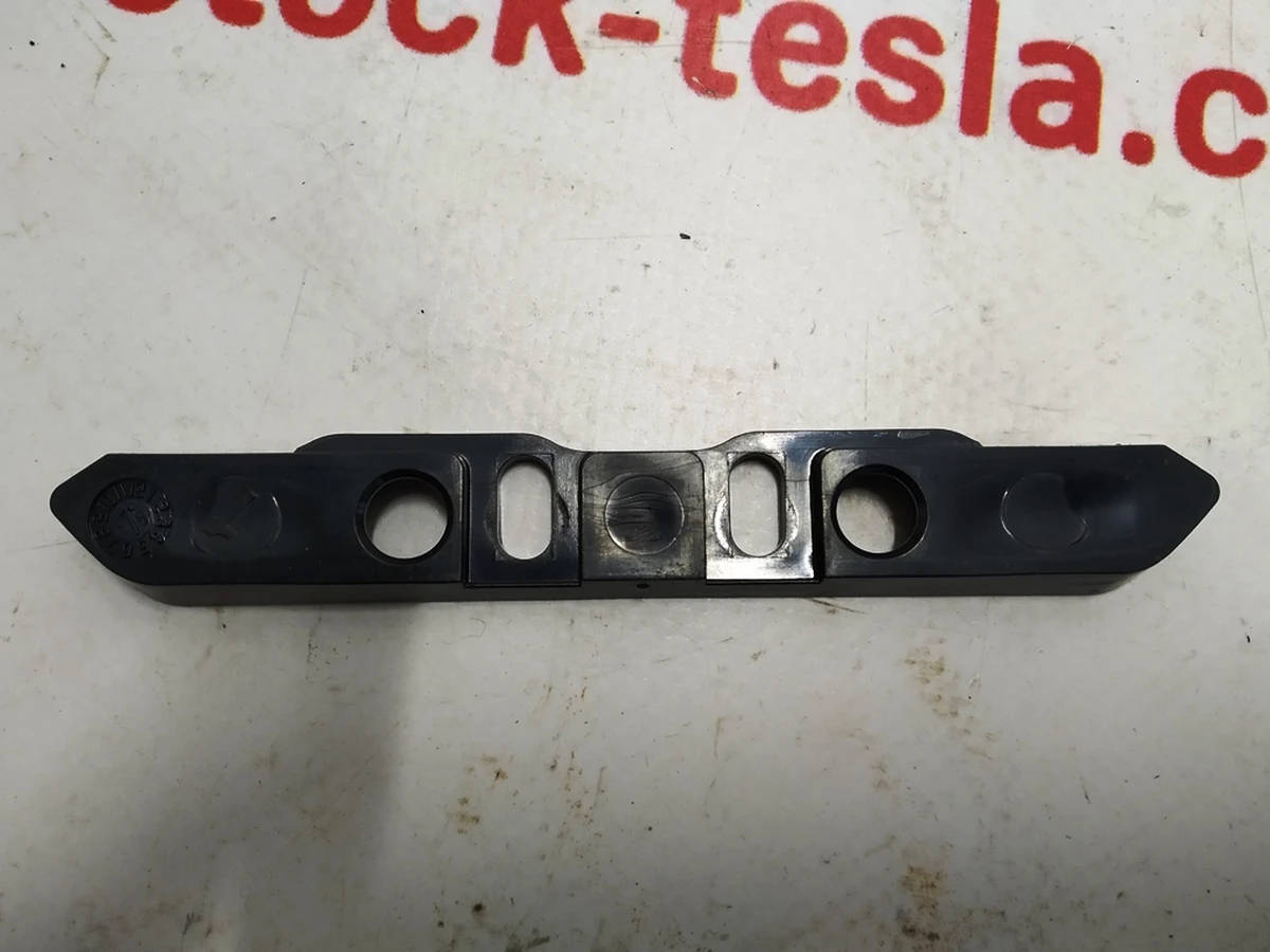 Stop spacer left / right upper panel door rear left / right Tesla model X 1028768-00-Y
