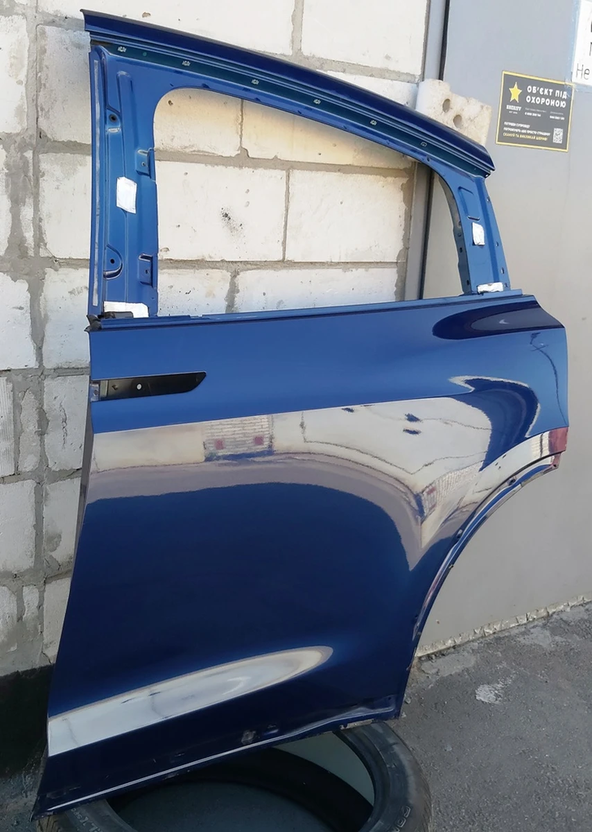 8 Двері задні ліві (метал) PPSB б/у Tesla model X 1069537-13-A