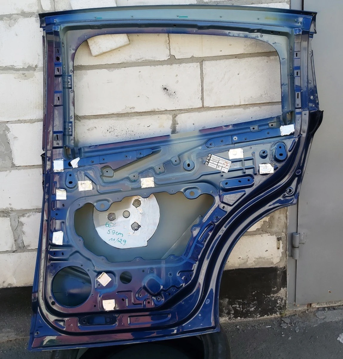 Door back right (metal) PPSB s/h Tesla model X 1069538-13-A