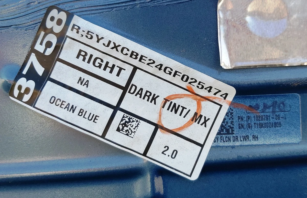 Door back right (metal) PPSB s/h Tesla model X 1069538-13-A