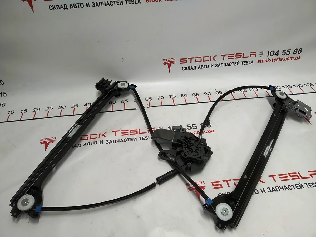 1 Front left window lifter (guide strip deformed) Tesla model X 1028818-00-F