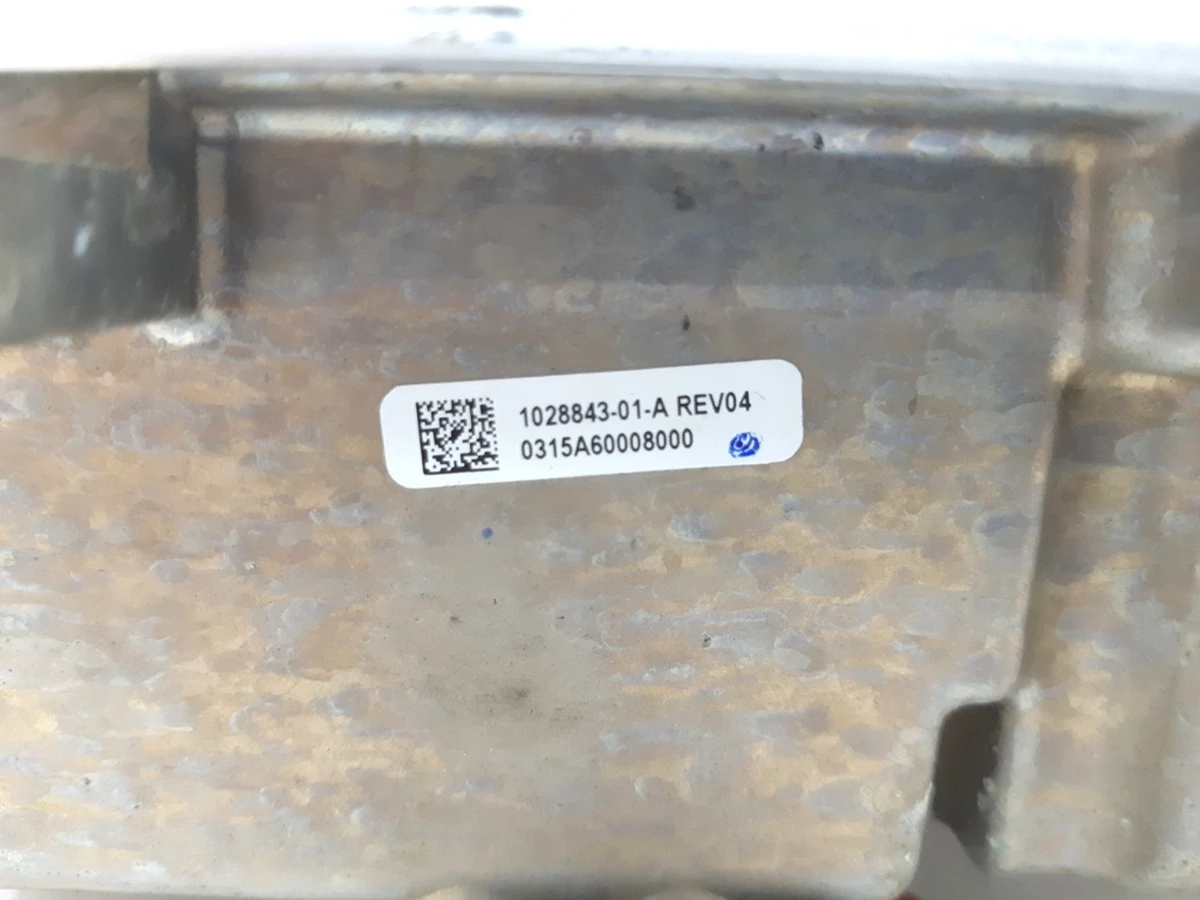 2 Джанкшен бокс передний RWD Tesla model S 1028843-01-C